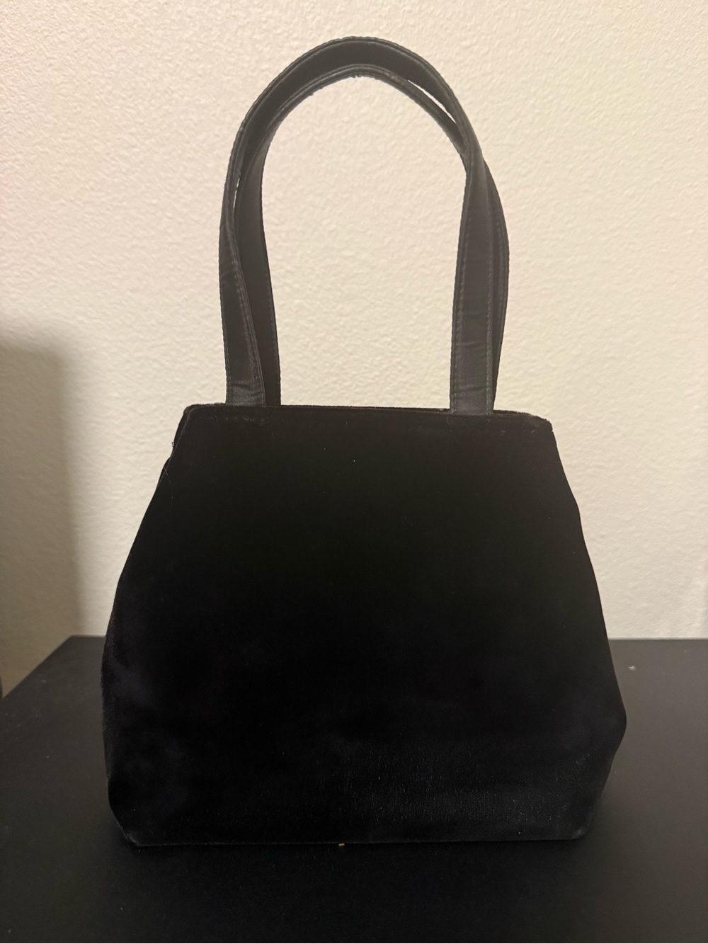 Black Velvet Handbag - Picture 2 of 3